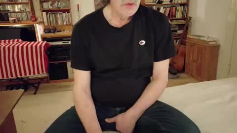 Snapshot of foolforyoubabe chatting on February 21, 8:32 pm cum together online show from February 21, 8:32 pm