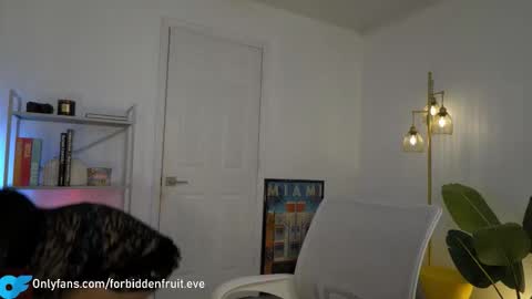 forbiddenfruit_eve online show from March 24, 4:23 pm