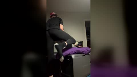 fordfamous online show from February 26, 2:32 am