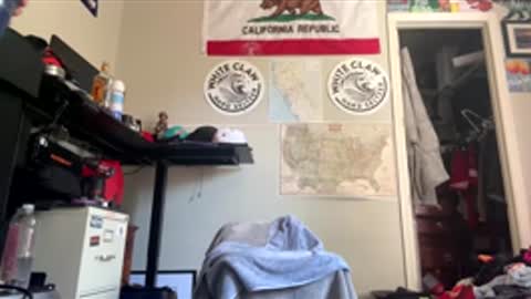 fordfamous online show from April 16, 7:03 pm