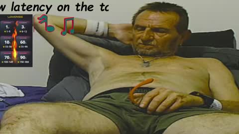 Snapshot of forexxxx_man chatting on April 25, 9:56 am doc online show from April 25, 9:56 am