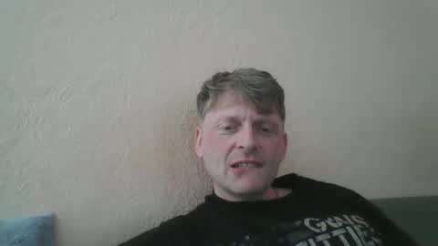 Snapshot of forgotten_lover chatting on March 9, 10:52 am forgotten_lover online show from March 9, 10:52 am