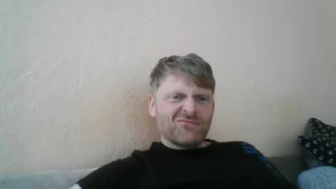Snapshot of forgotten_lover chatting on May 18, 8:53 am forgotten_lover online show from May 18, 8:53 am