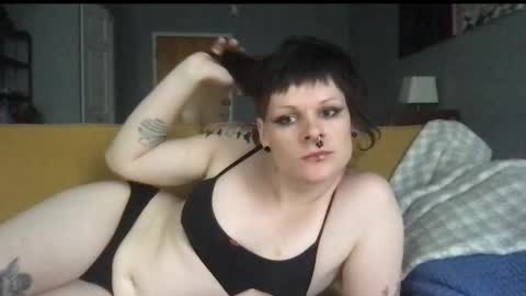 forthedolls online show from September 17, 7:04 pm