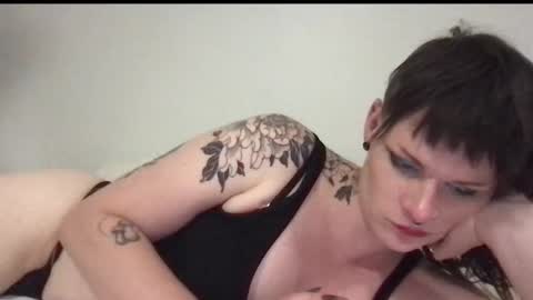 forthedolls online show from October 4, 4:10 am