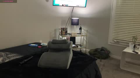 Kinky Ass Pig in Denver online show from April 17, 5:43 am