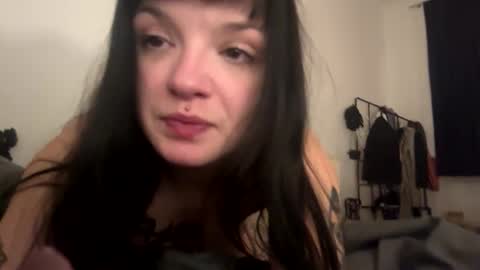 foruamnyxx online show from October 25, 4:31 am