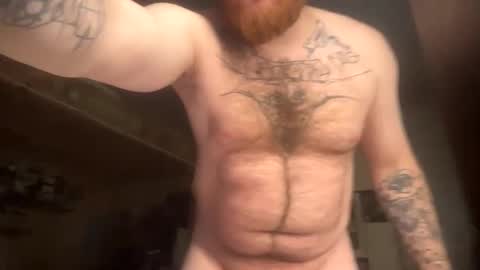Snapshot of fosbyone chatting on October 18, 6:58 am Drochibilis Bigdickenson online show from October 18, 6:58 am
