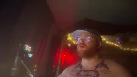 Snapshot of fosbyone chatting on January 8, 10:56 pm Drochibilis Bigdickenson online show from January 8, 10:56 pm