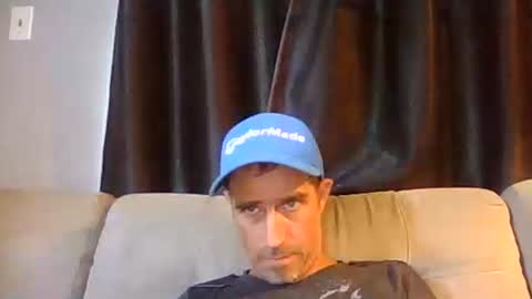 fouraide42 online show from September 9, 8:30 pm