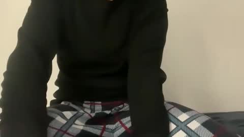 fourelementstrainer online show from December 15, 5:44 am