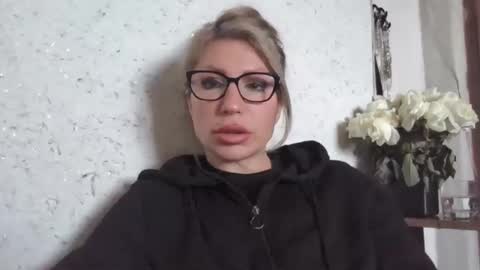 fox_red_lady7 online show from February 2, 10:03 am