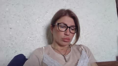 fox_red_lady7 online show from February 22, 9:52 am