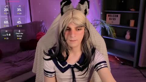 Fox online show from April 1, 8:39 pm