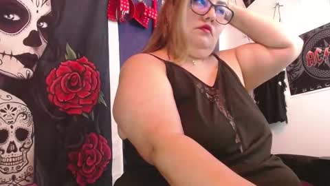 foxxbell online show from October 29, 1:08 am