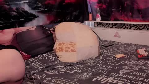 Foxy online show from April 13, 6:30 am