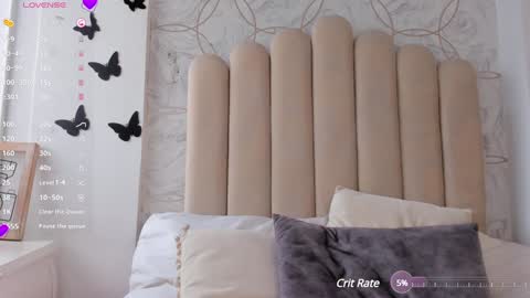 Foxy online show from December 14, 7:46 pm