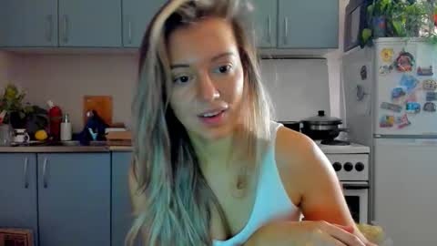 Foxy online show from November 8, 12:55 am