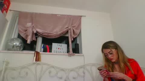 Snapshot of foxy_couple69 chatting on March 7, 8:11 pm The Foxy Couple online show from March 7, 8:11 pm