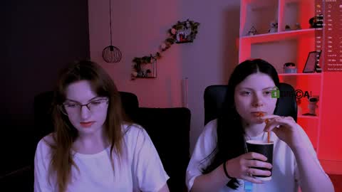 foxy_tease_ online show from March 29, 7:25 pm