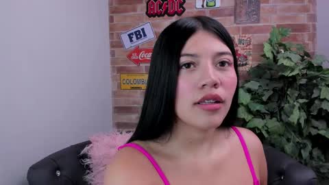 Snapshot of foxy_vera chatting on February 27, 11:10 am Vera online show from February 27, 11:10 am