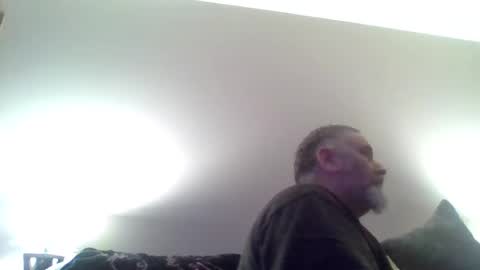 Snapshot of foxyfang chatting on September 28, 2:17 am foxyfang online show from September 28, 2:17 am