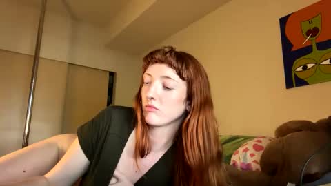 Snapshot of foxyredddd chatting on January 13, 8:58 pm beautiful blair online show from January 13, 8:58 pm