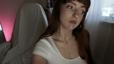 Snapshot of foxyredddd chatting on September 26, 11:09 pm beautiful blair online show from September 26, 11:09 pm