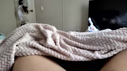 fra714429 online show from January 10, 5:04 pm