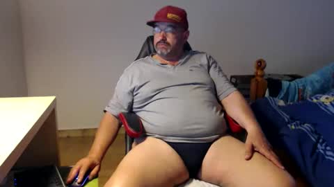 Fraboys online show from April 11, 7:45 am