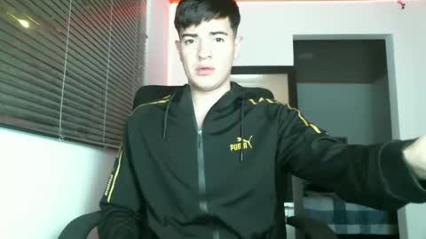 Snapshot of franccesco_699 chatting on December 25, 11:20 pm franccesco_699 online show from December 25, 11:20 pm