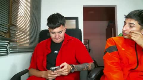 Snapshot of franccesco_699 chatting on September 17, 6:09 pm franccesco_699 online show from September 17, 6:09 pm