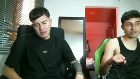 Snapshot of franccesco_699 chatting on October 2, 5:42 pm franccesco_699 online show from October 2, 5:42 pm