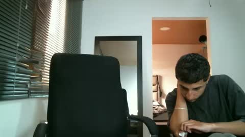 Snapshot of franccesco_699 chatting on October 14, 5:36 pm franccesco_699 online show from October 14, 5:36 pm