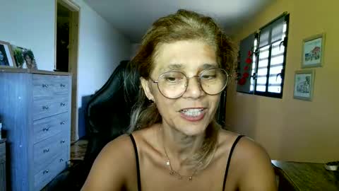 francelune online show from March 22, 7:01 am