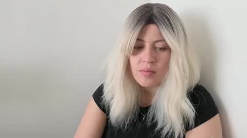 Snapshot of francescaasmith chatting on September 24, 6:22 pm Francesca online show from September 24, 6:22 pm