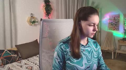 Francesca online show from April 9, 7:03 am