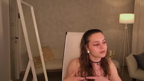 Snapshot of francescacavaliere chatting on June 8, 1:11 pm Francesca online show from June 8, 1:11 pm