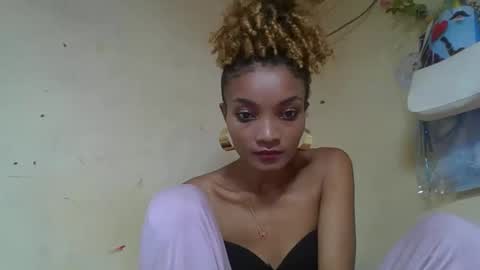 Snapshot of francinoli chatting on May 31, 9:16 am Francinoli online show from May 31, 9:16 am
