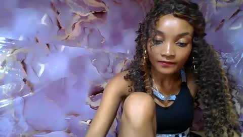 Snapshot of francinoli chatting on June 6, 10:31 am Francinoli online show from June 6, 10:31 am