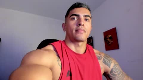 Snapshot of franco_ruiz_ chatting on July 4, 11:44 pm franco online show from July 4, 11:44 pm