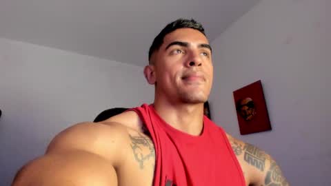 Snapshot of franco_ruiz_ chatting on July 15, 1:33 am franco online show from July 15, 1:33 am