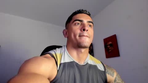 Snapshot of franco_ruiz_ chatting on July 16, 2:06 am franco online show from July 16, 2:06 am