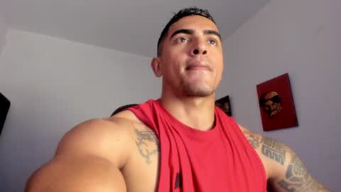 Snapshot of franco_ruiz_ chatting on July 31, 10:42 pm franco online show from July 31, 10:42 pm