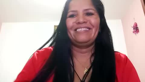 Snapshot of francy_froz chatting on January 19, 8:50 am francy froz online show from January 19, 8:50 am