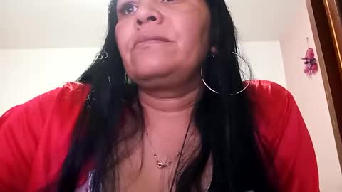 Snapshot of francy_froz chatting on February 10, 1:14 am francy froz online show from February 10, 1:14 am