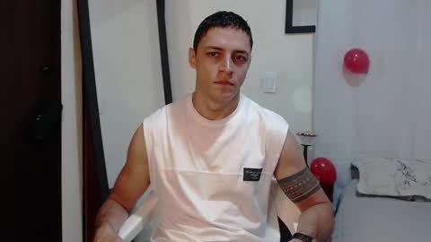 Snapshot of frank_millers chatting on February 14, 9:11 pm Frank online show from February 14, 9:11 pm