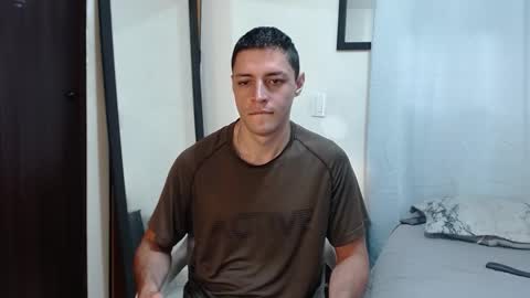 Snapshot of frank_millers chatting on February 16, 6:26 pm Frank online show from February 16, 6:26 pm