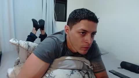 Snapshot of frank_millers chatting on March 3, 12:17 am Frank online show from March 3, 12:17 am