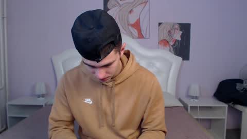 Frank online show from December 6, 2:46 am